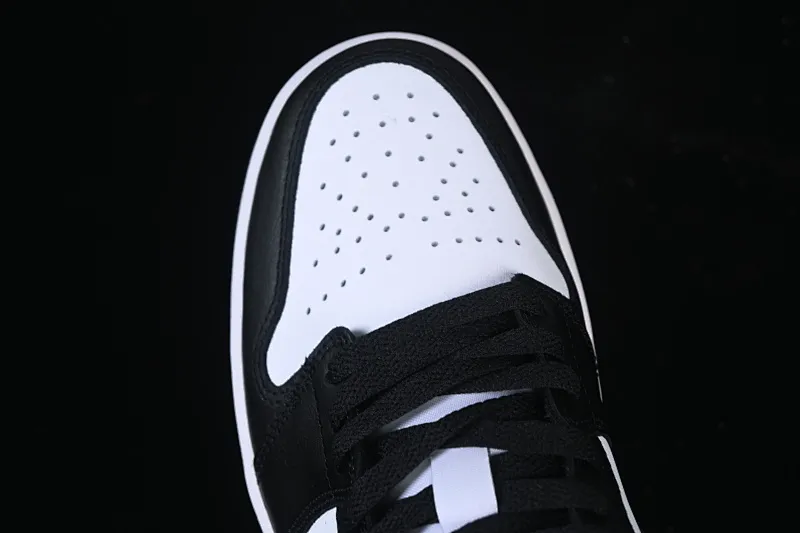 All categories Air Jordan Jordan series basketball shoes Air Jordan 1 Low G version pure original Air Jordan 1 Low AJ1 Joe 1 black color low-top cultural casual sneakers IO3393-010